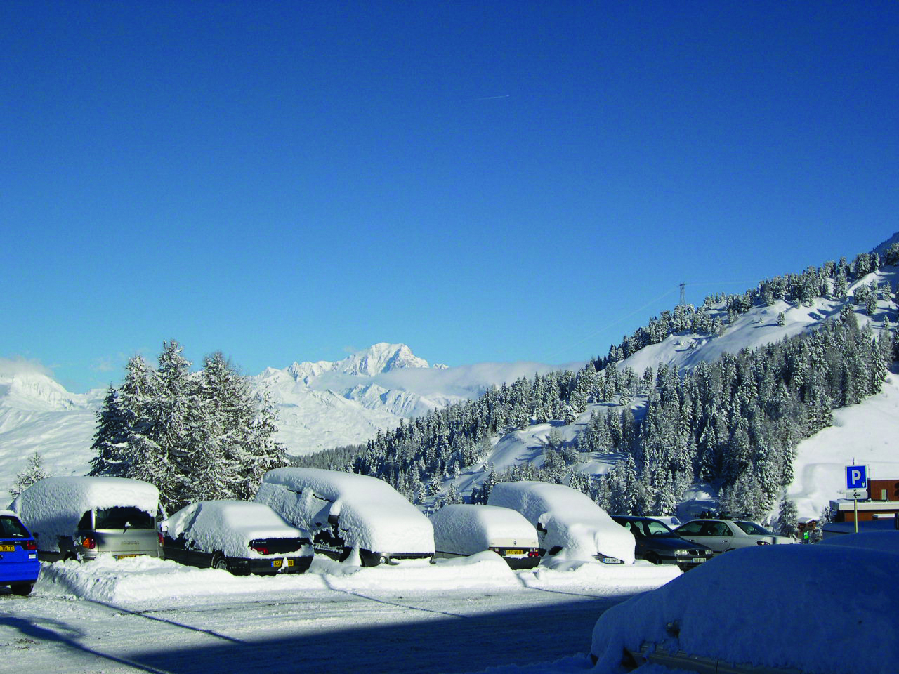 Parking enneigé La Plagne