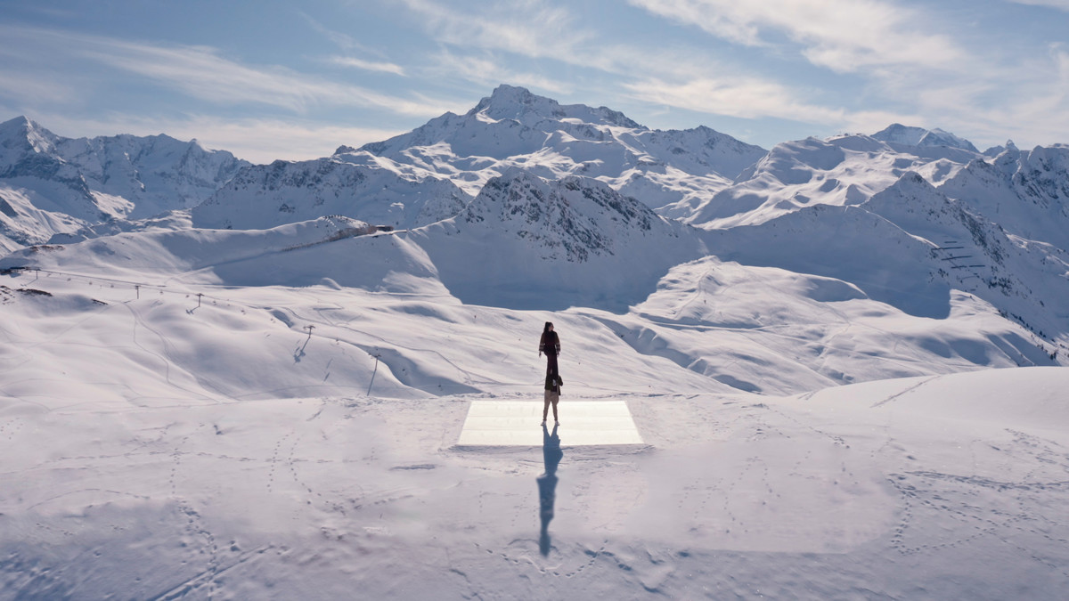 Danse au sommet du Mont St Jacques La Plagne