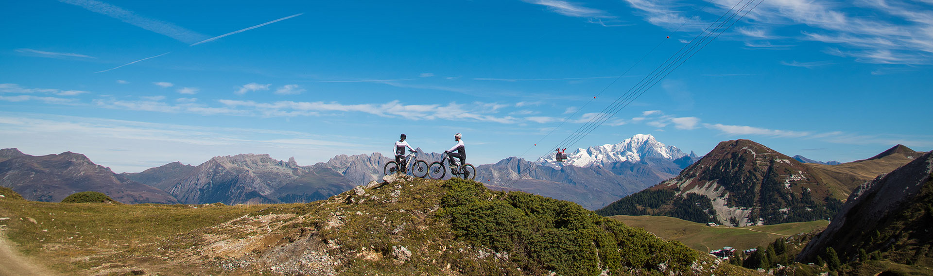 VTT vace vue sur le Mont Blanc à La Plagne