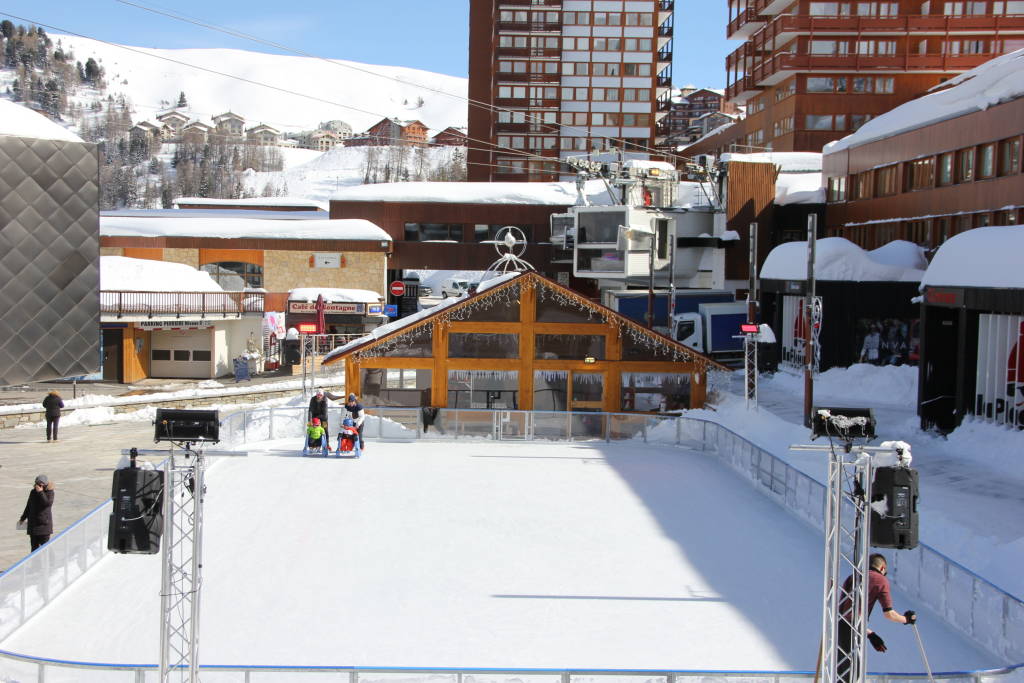 patinoire plagne bellecote photo