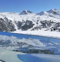 Table de lecture Dou du Praz