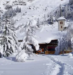 refuge-du-bois-champagny-hiver2