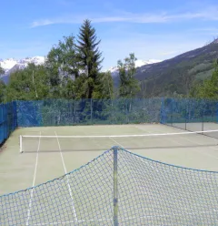 Terrain de tennis