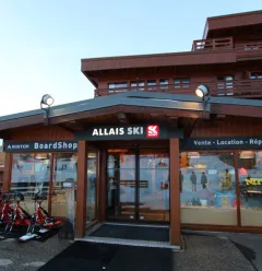 Entrée depuis les pistes Allais ski Plagne Centre