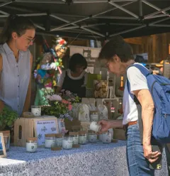 Marché artisanal & braderie des commerçants_Champagny-en-Vanoise