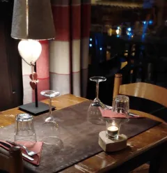 Table Duo