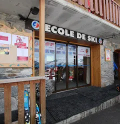 Entrée des bureaux de l'ESF