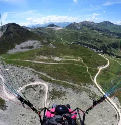 Fly in Paradise - Sébastien - Parapente_La Plagne