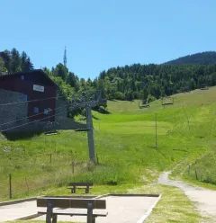 Terrain de pétanque
