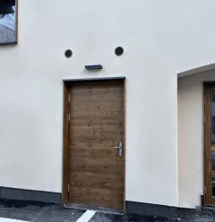 Toilette publique - Le Bois_Champagny-en-Vanoise
