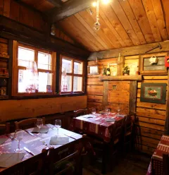 Intérieur restaurant l'Alpage