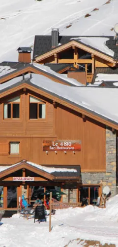 Le 4810 vu depuis les pistes