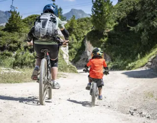 En route pour les pistes de VTT !_Montchavin-les-Coches