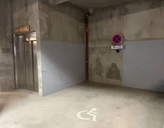 Parking couvert PMR - Télécabine