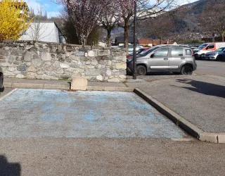 Place de parking PMR
