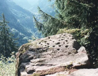 Pierres à cupules