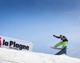 Stage team rider