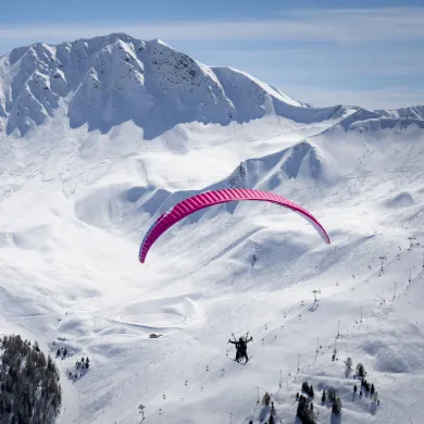 Name Parapente_en_hiver-JNJ_Photo-La_Plagne-9351