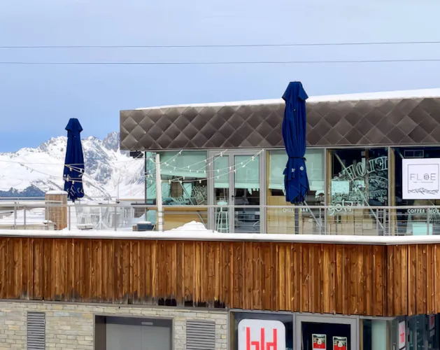 Floe bar lunchroom_La Plagne