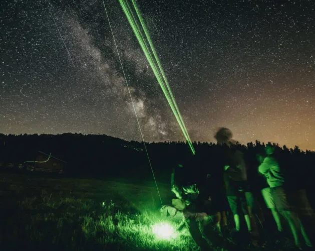 Pluie d'étoiles à Plan Bois