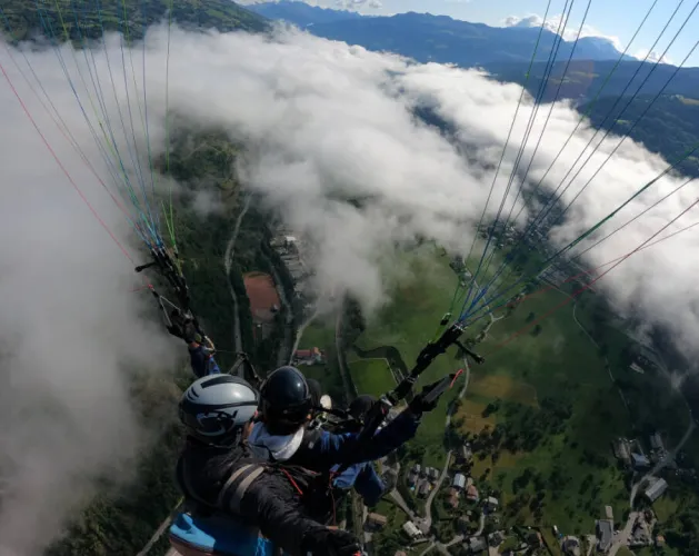 Fly in Paradise - Sébastien - Parapente_La Plagne
