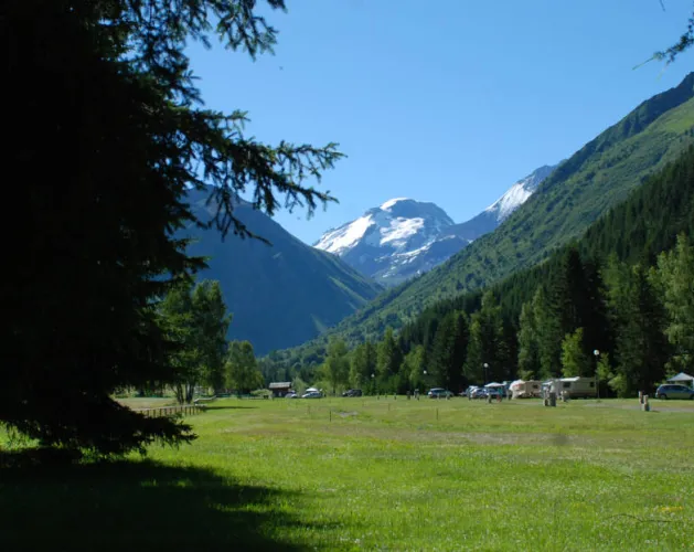 Terrain de pétanque - Camping Le Canada