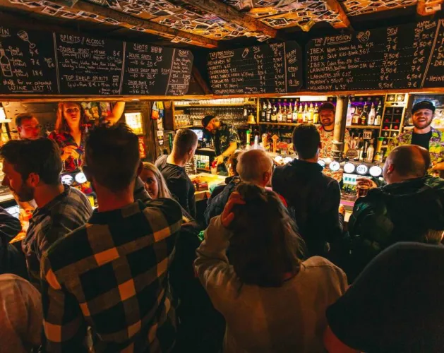 Bar