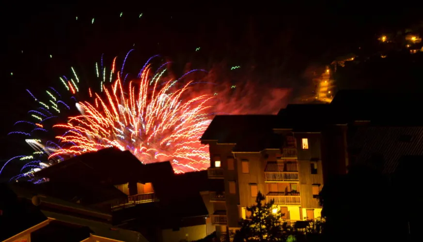 Feu d'artifice du 14 Juillet !_Montchavin-les-Coches