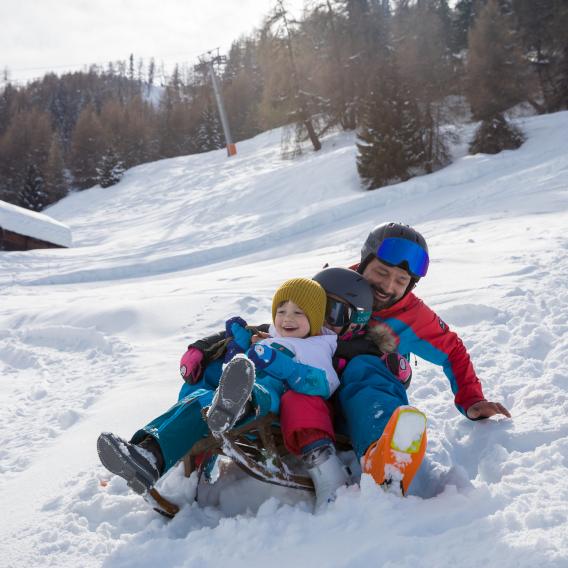 Luge en famille à La Plagne