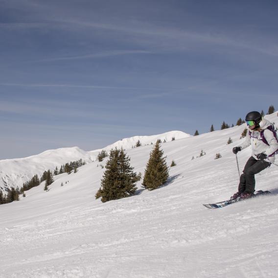 CHAMPAGNY Ski Mont de la Guerre