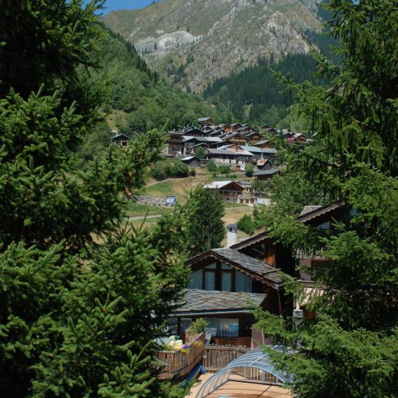 Champagny Village