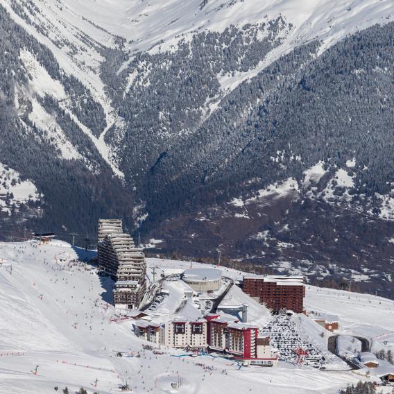 Plagne bellecôte avec vue sur la vallée de la Tarentaise
