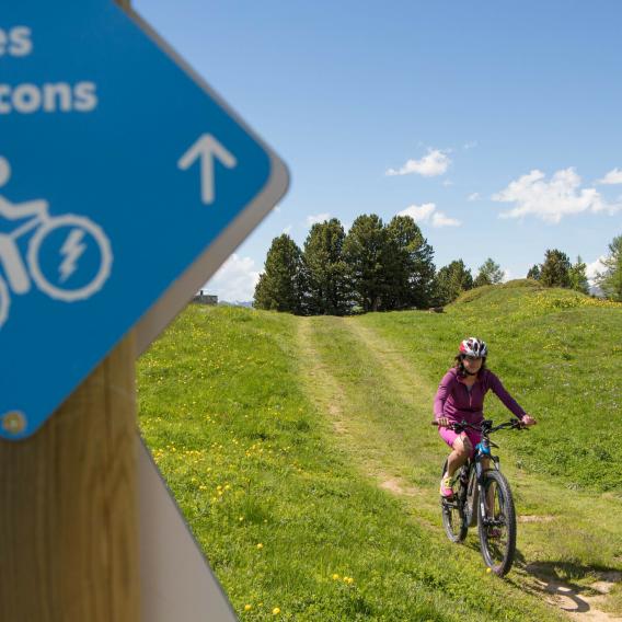 Accès au Dou du Praz