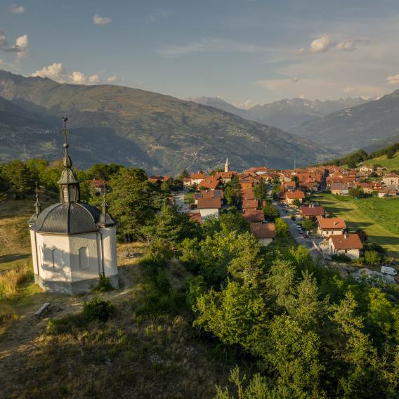 Village de Longefoy depuis la Superga