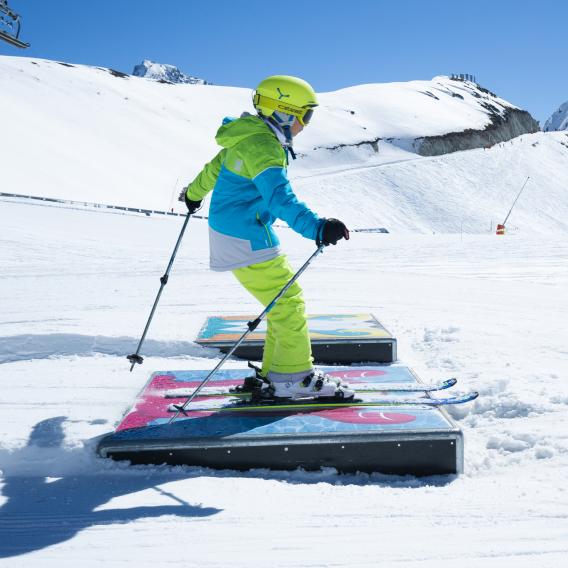 Enfant sur la Fun slope La Plagne