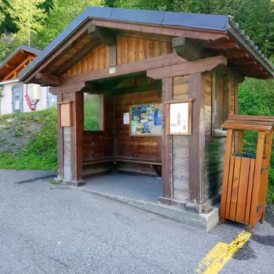 Arrêt navette Plagne 1800 bas