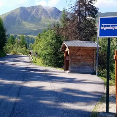 Arrêt navette rond point