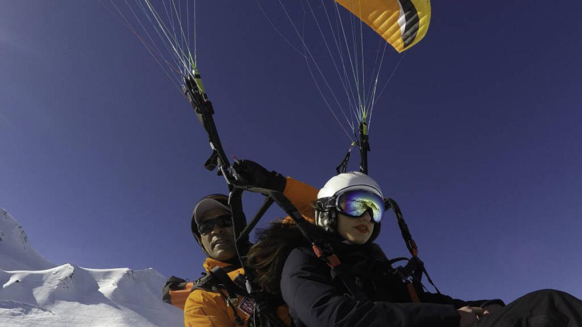 Vol en parapente avec Plagn'Air G0014025-Modifier