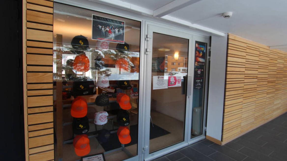 Vitrine du Club des Sports de la Plagne