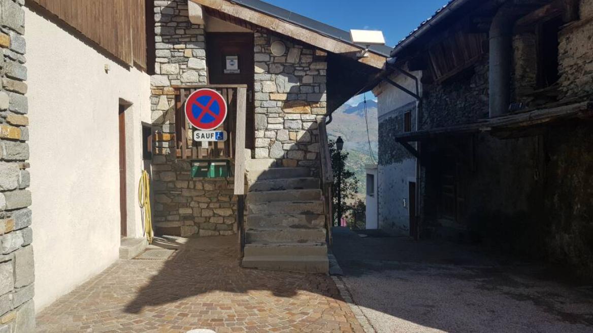 Place de parking handicapé