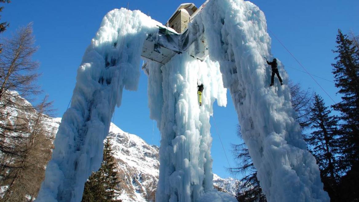 Tour de glace