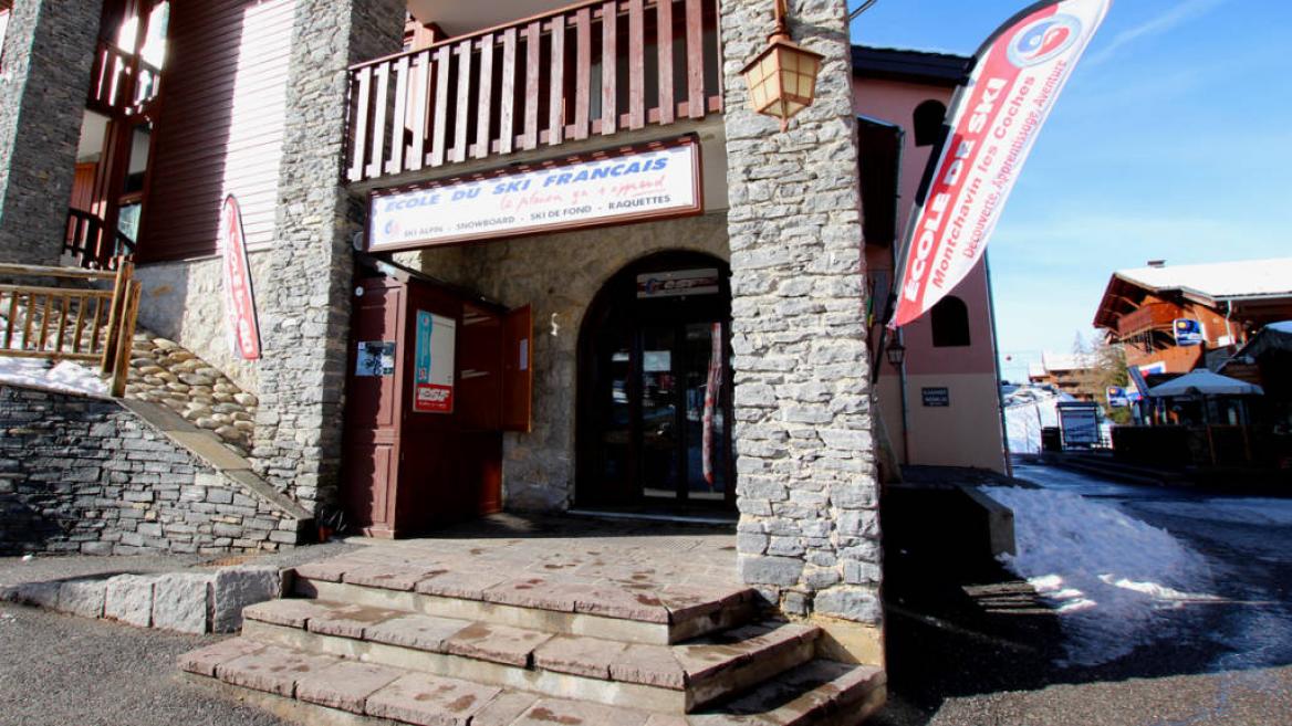 Façade bureaux ESF aux Coches