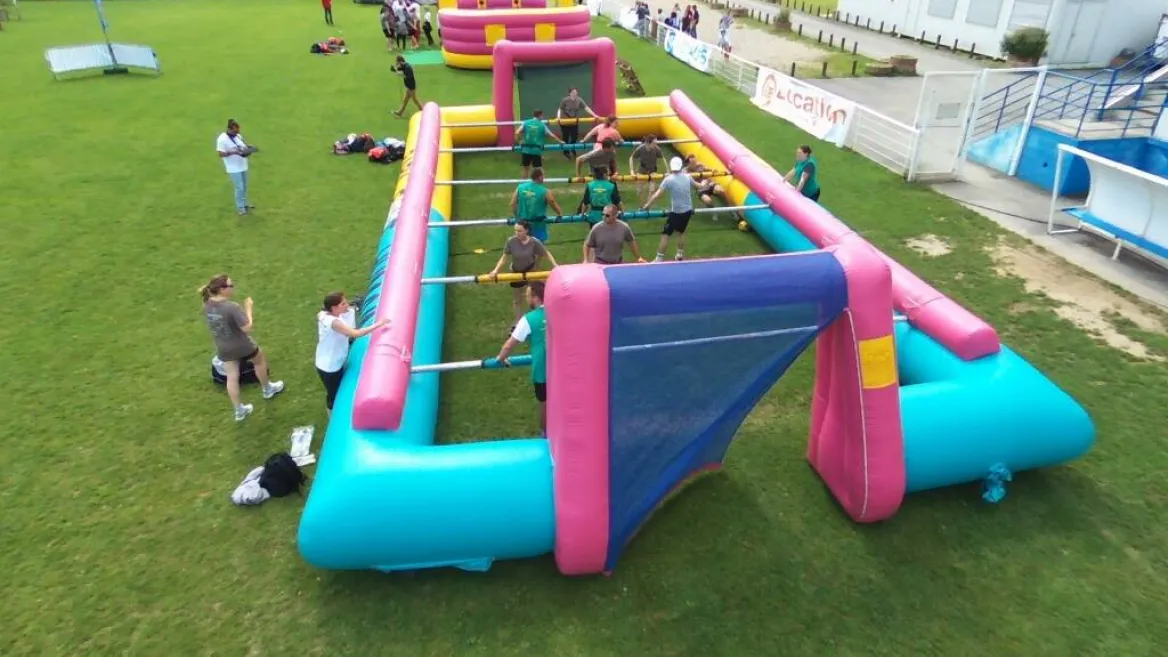 Le Festoche des Mioches | Baby foot Géant_Plagne-Montalbert