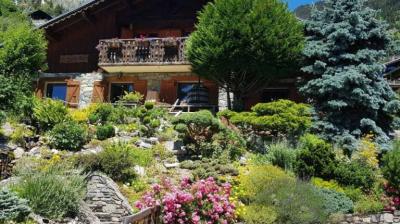 Vue sur le chalet