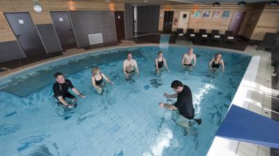 Cours d'aquabiking