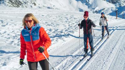 Cours de ski de fond à la Plagne avec Oxygène