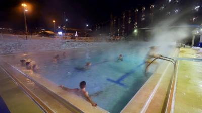ouverture de la piscine en nocturne Magic-Pool-1-La-Plagne-Ph-Royer.jpg