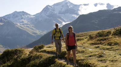 Randonnée vers le lac du Carroley