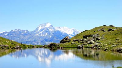 Vue sur le lac de Portette