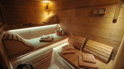 Sauna CHALET LA VIEILLE MAISON sur la station de ski de La Plagne-Montalbert, 24 personnes (gîte de groupe grande capacité).